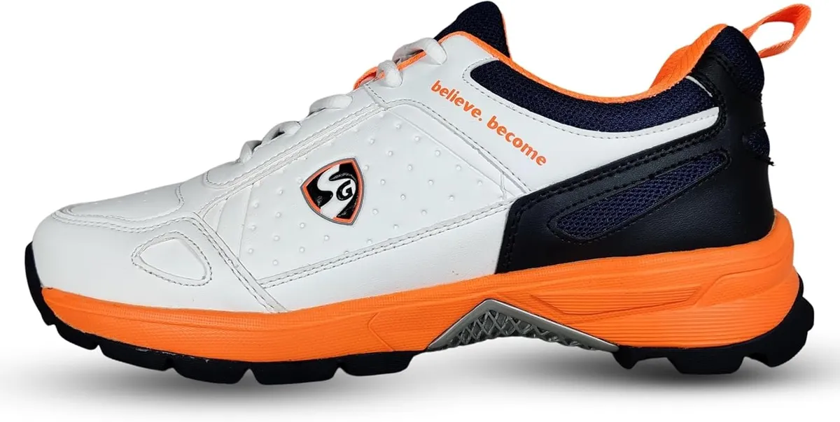 SG Club 6.0 Rubber Spikes Cricket Shoes.jpg