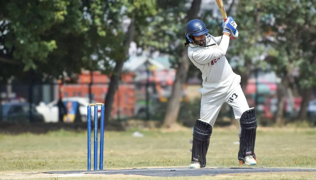 Who Plays the Best Cover Drive.jpg