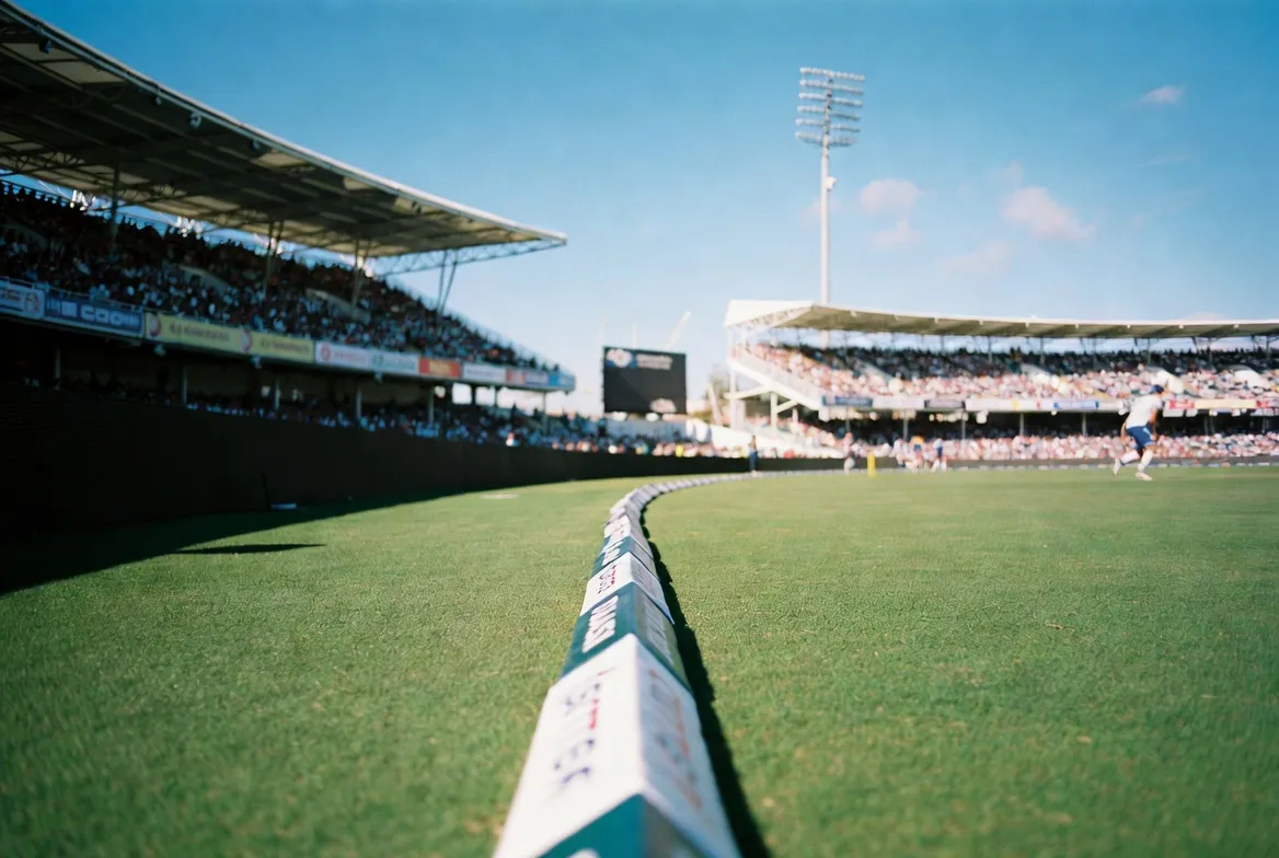 Cricket Boundary Rules Explained: How Fours & Sixes Work