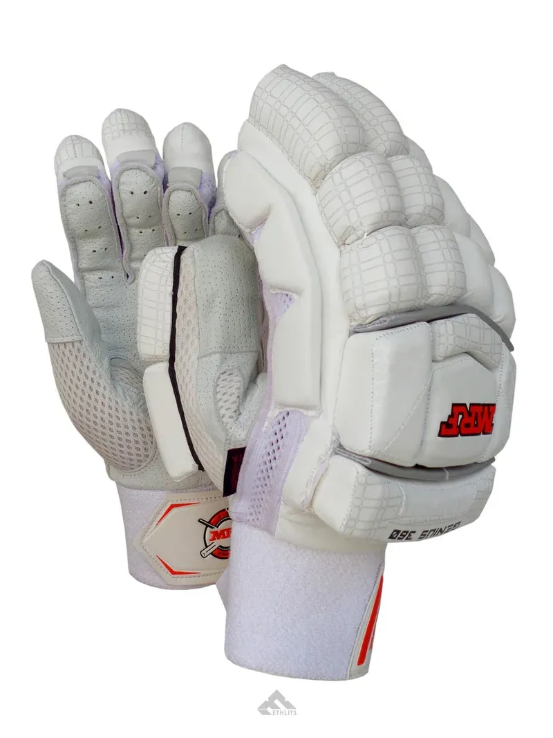 How to Break In New Cricket Batting Gloves